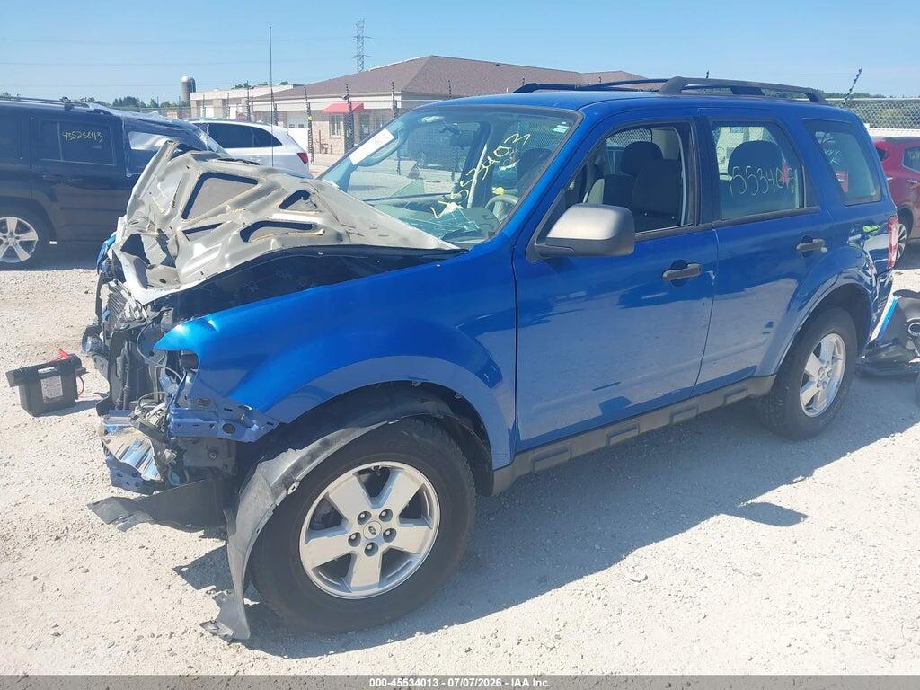1FMCU9C71BKC61834 2011 FORD ESCAPE photo no. 2