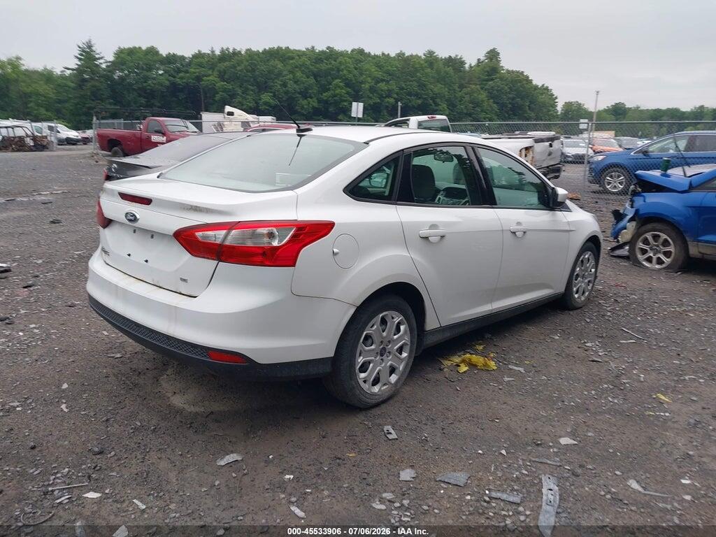 1FAHP3F22CL407352 2012 FORD FOCUS photo no. 4