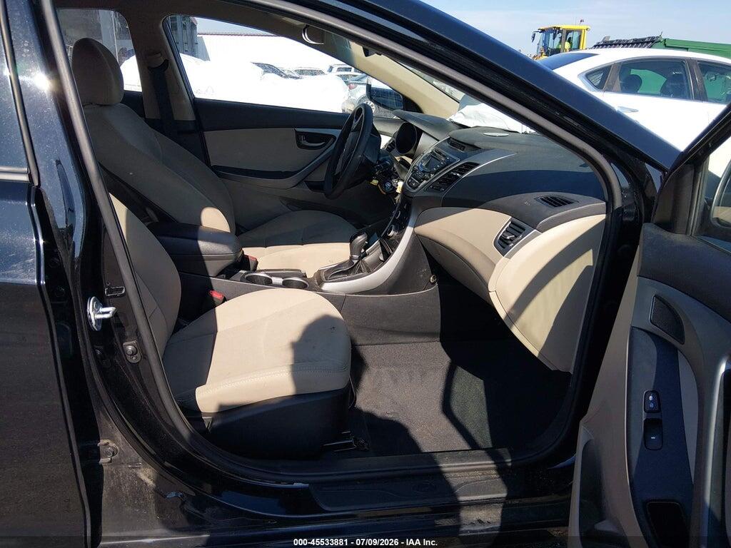 5NPDH4AE4GH745889 2016 HYUNDAI ELANTRA photo no. 5