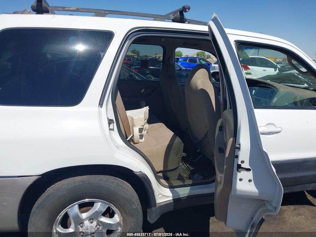 4F2UU07B01KM24071 2001 MAZDA TRIBUTE photo no. 8