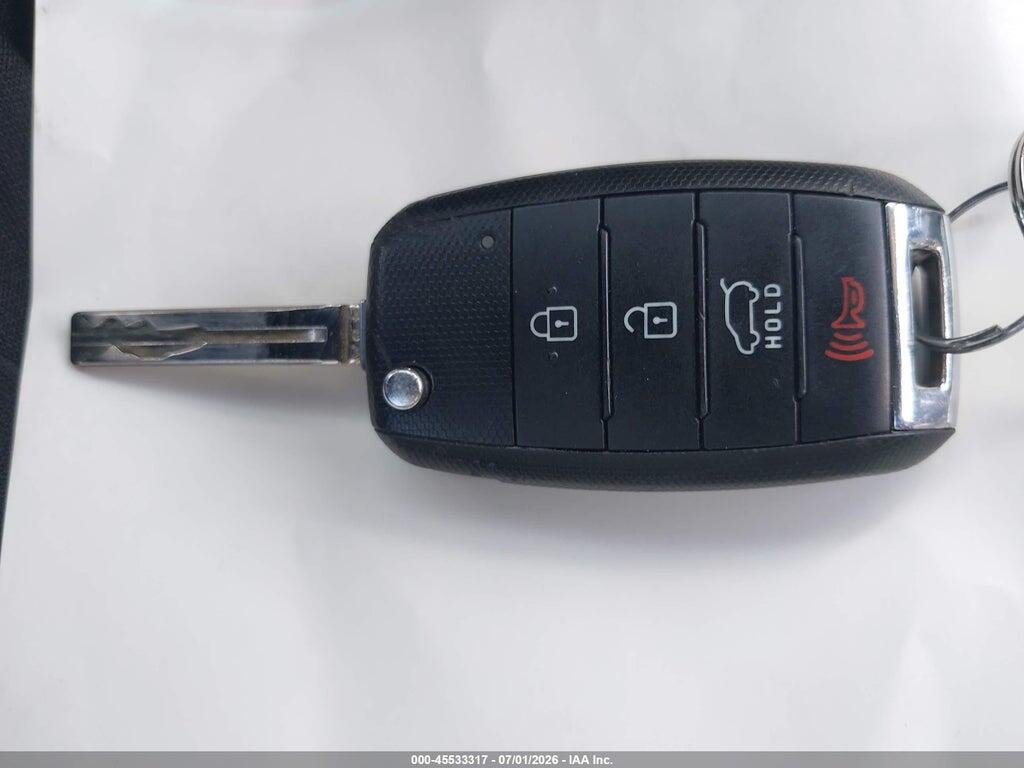 KNDJN2A23E7720781 2014 KIA SOUL photo no. 11