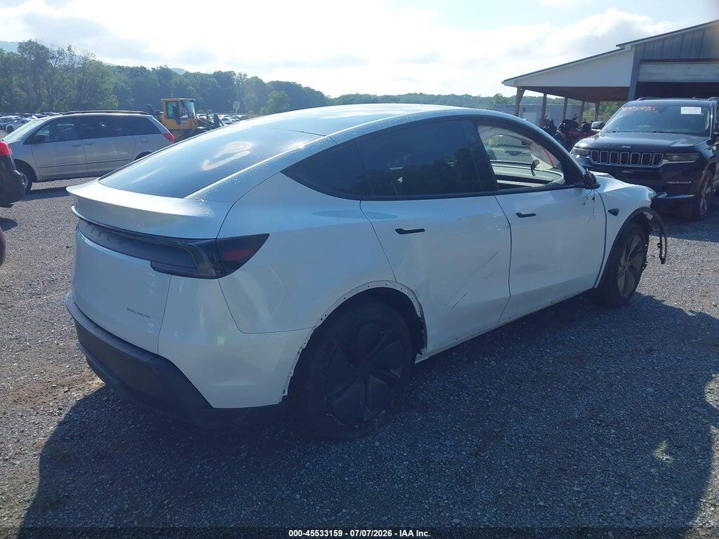 7SAYGDEE0TF333141 2026 TESLA MODEL Y photo no. 4