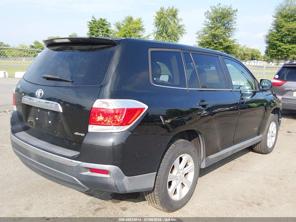 5TDBK3EH3BS066982 2011 TOYOTA HIGHLANDER photo no. 4