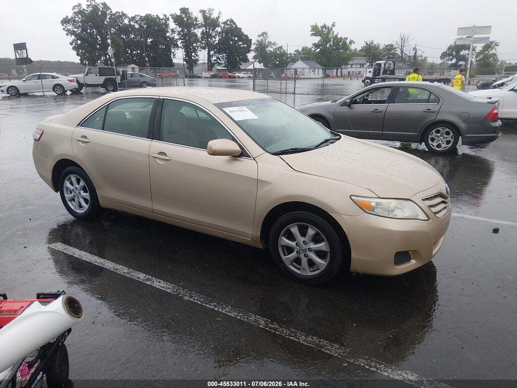 4T1BF3EK0BU751478 2011 TOYOTA CAMRY photo no. 1