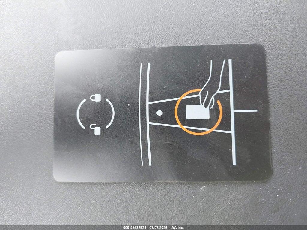 7SAYGDEE4RF128608 2024 TESLA MODEL Y photo no. 11