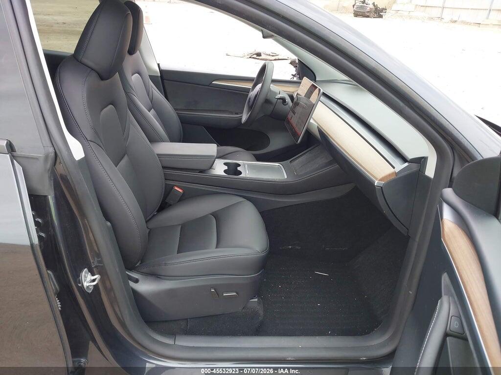 7SAYGDEE4RF128608 2024 TESLA MODEL Y photo no. 5