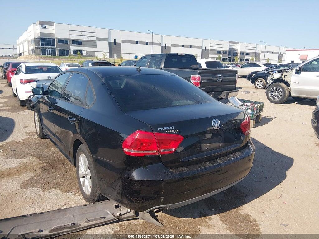 1VWAP7A38DC012397 2013 VOLKSWAGEN PASSAT photo no. 3