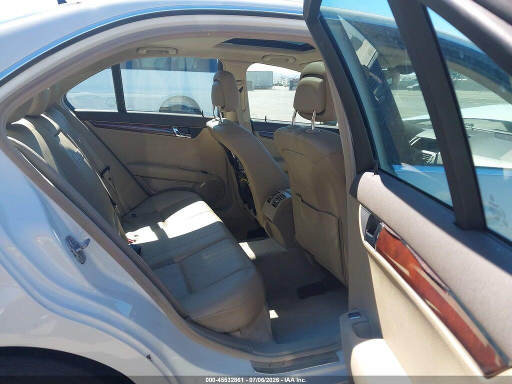 WDDGF5EB3BA452578 2011 MERCEDES-BENZ C 300 photo no. 8