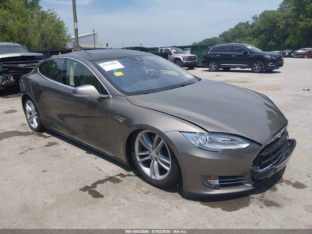 5YJSA1H22FF093258 2015 TESLA MODEL S photo no. 1