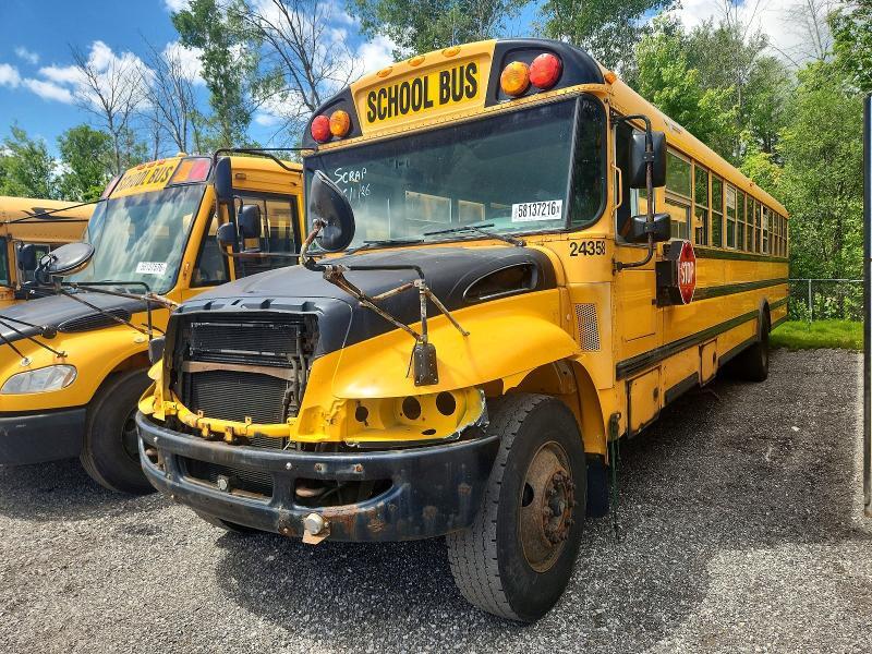 2013 IC CORPORATION CE SERIES SCHOOL - SCHOOL BUS — Фото 2 из 10