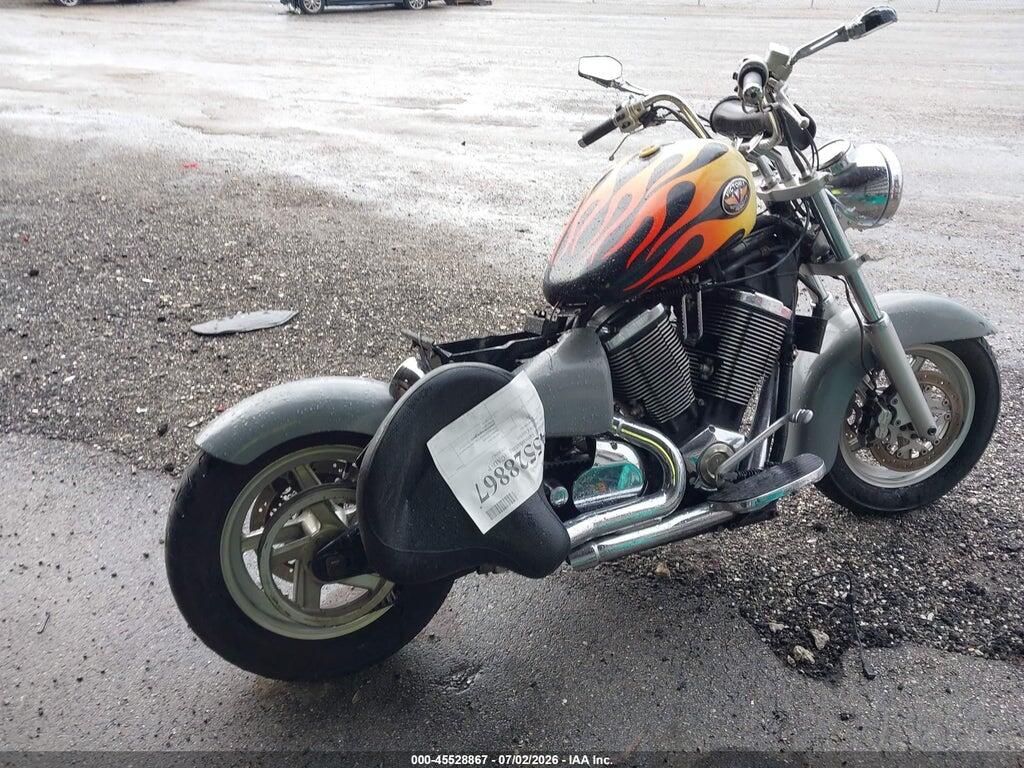 5VPTB16D843001460 2004 VICTORY MOTORCYCLES TOURING photo no. 4
