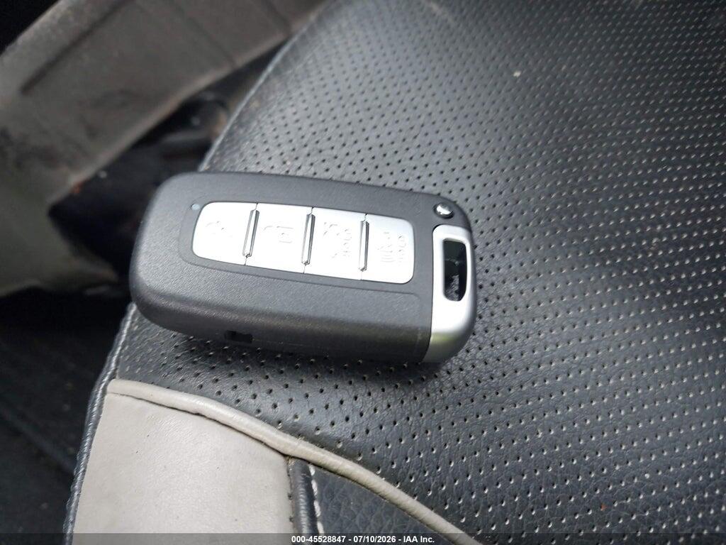 KMHTC6AE7FU228379 2015 HYUNDAI VELOSTER photo no. 11