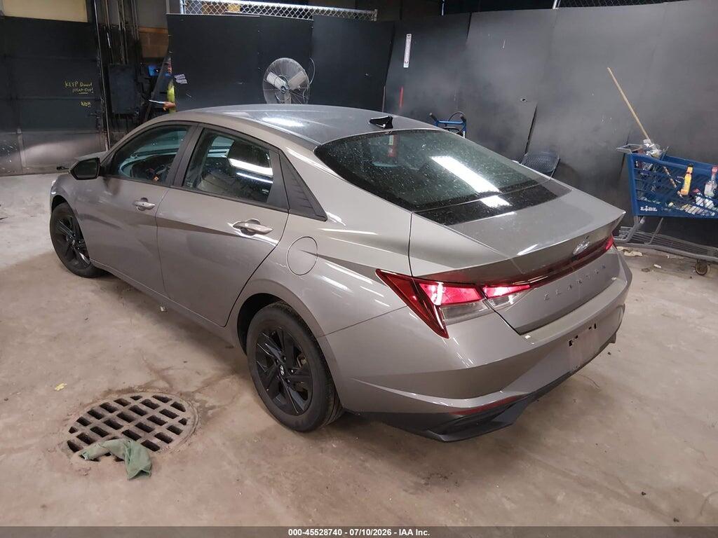 KMHLM4AG8PU512219 2023 HYUNDAI ELANTRA photo no. 3
