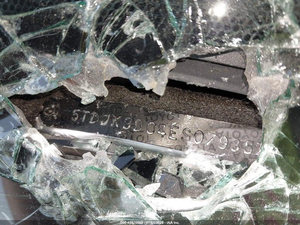 5TDJK3DC4ES079357 2014 TOYOTA SIENNA photo no. 9