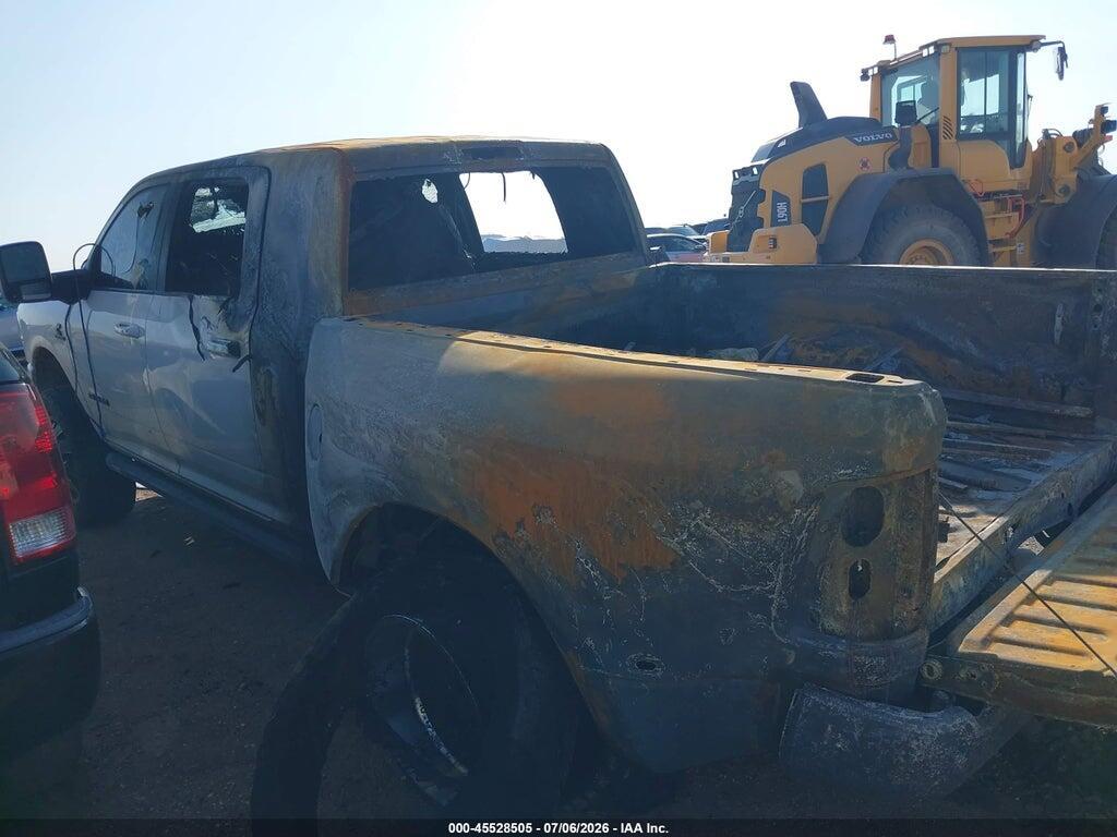 3C63RRMLXRG273815 2024 RAM 3500 photo no. 3