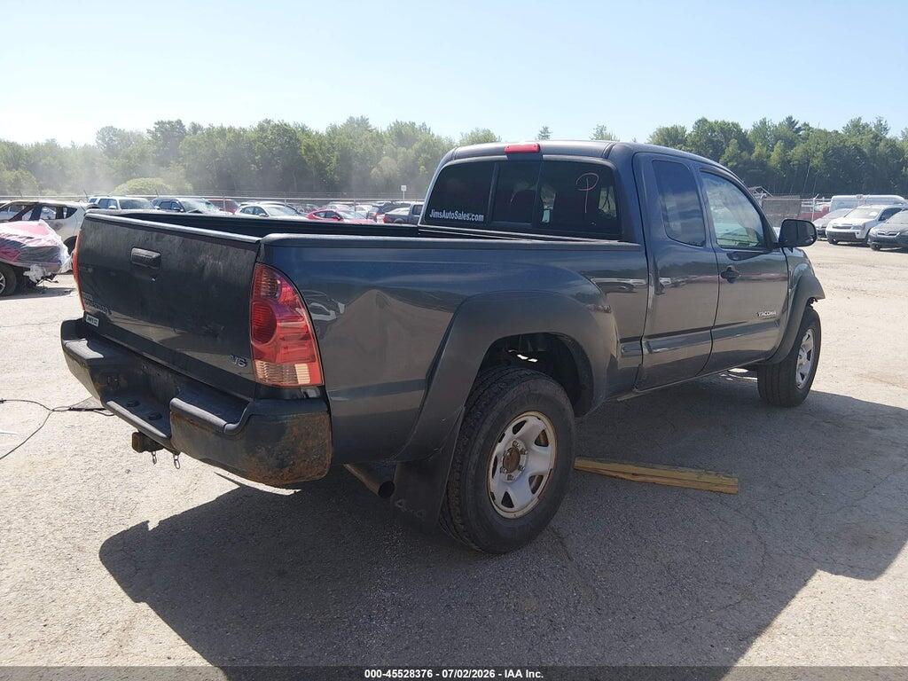 5TFUU4EN1FX113201 2015 TOYOTA TACOMA photo no. 4