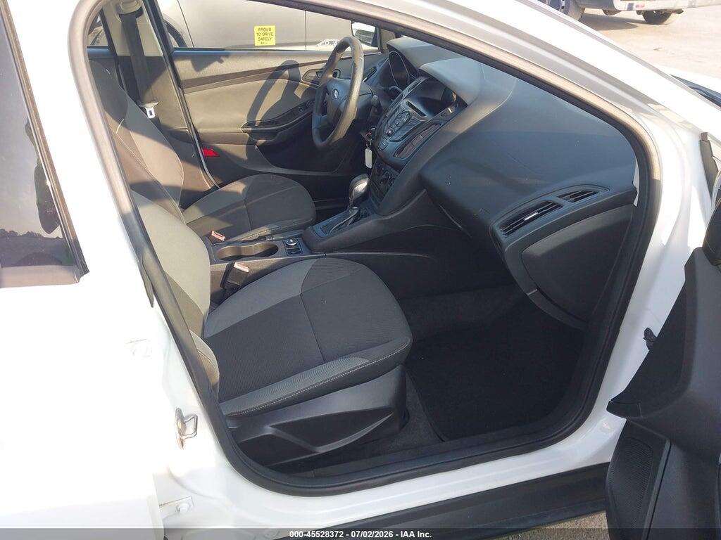 1FAHP3E2XCL372397 2012 FORD FOCUS photo no. 5