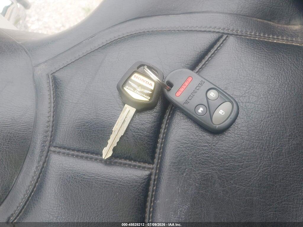 1HFSC47F97A603976 2007 HONDA GL1800 photo no. 11