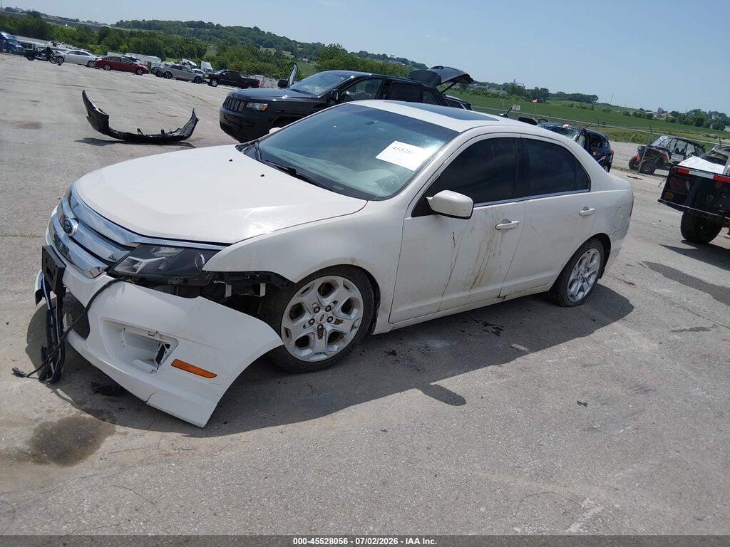 3FAHP0HA3BRC17260 2011 FORD FUSION photo no. 2
