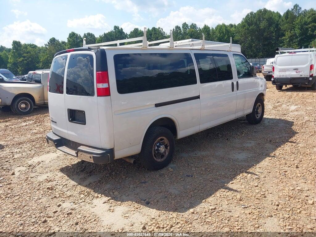 1GAZGPFP5M1215883 2021 CHEVROLET EXPRESS PASSENGER photo no. 4