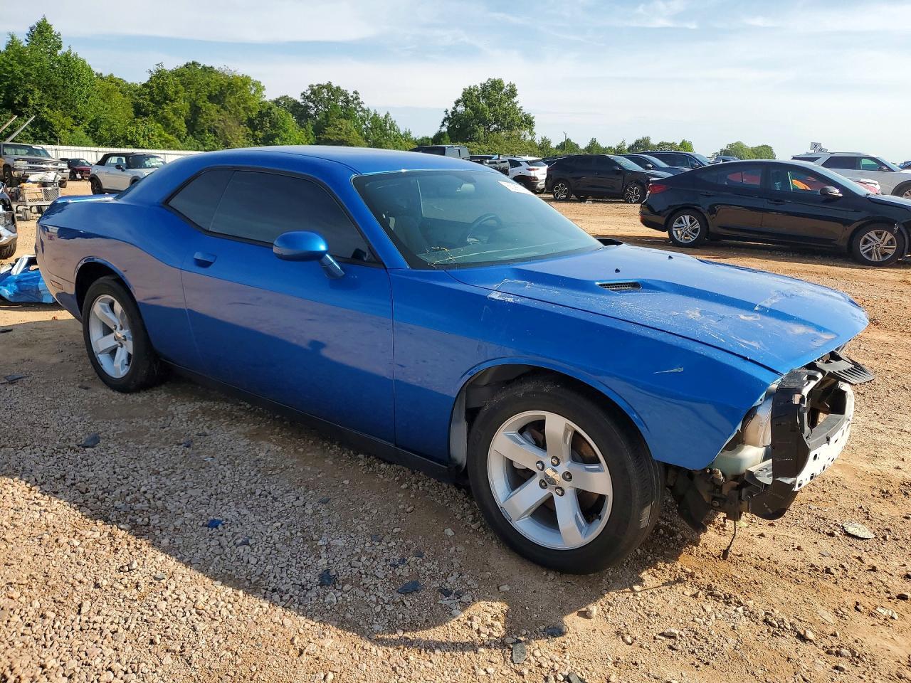 2014 DODGE CHALLENGER SXT — Фото 4 из 13