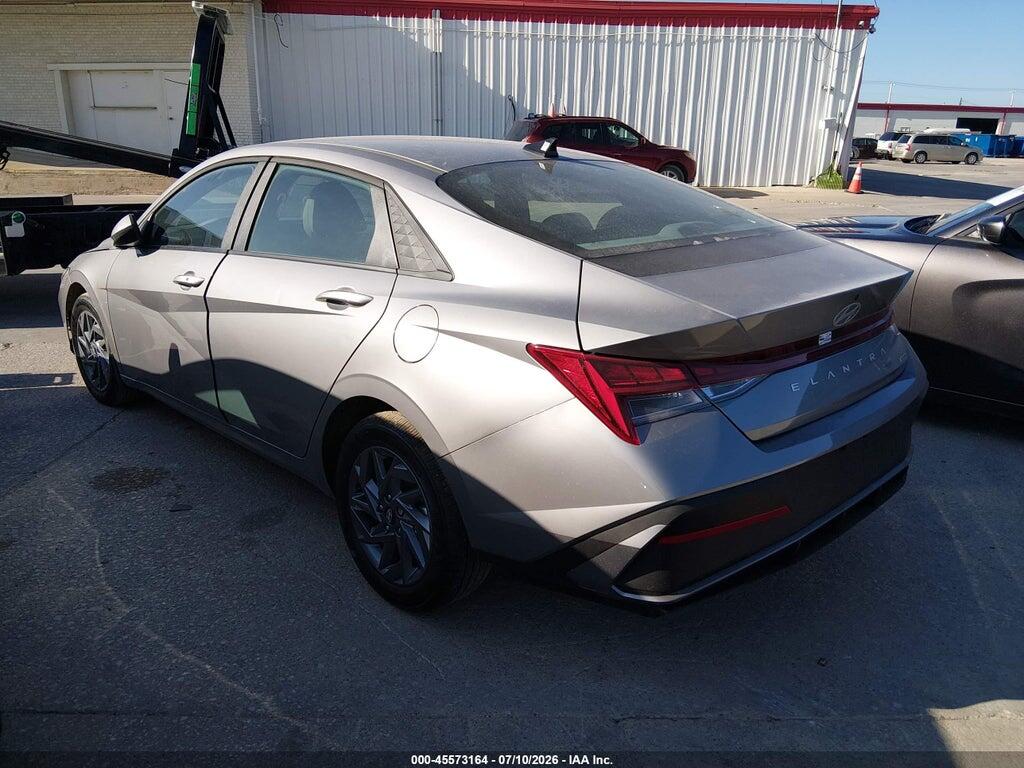 KMHLM4DJ4SU177945 2025 HYUNDAI ELANTRA HYBRID photo no. 3