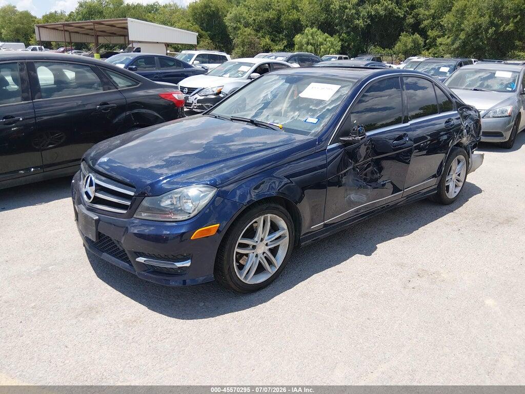 WDDGF4HB2EG229861 2014 MERCEDES-BENZ C-CLASS photo no. 2
