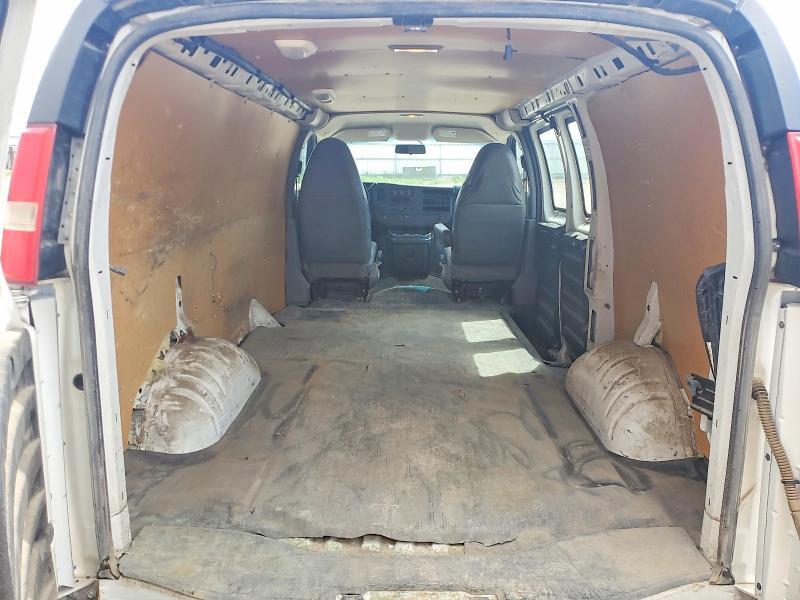 2014 CHEVROLET EXPRESS G1 - DELIVERY VAN — Фото 10 из 13