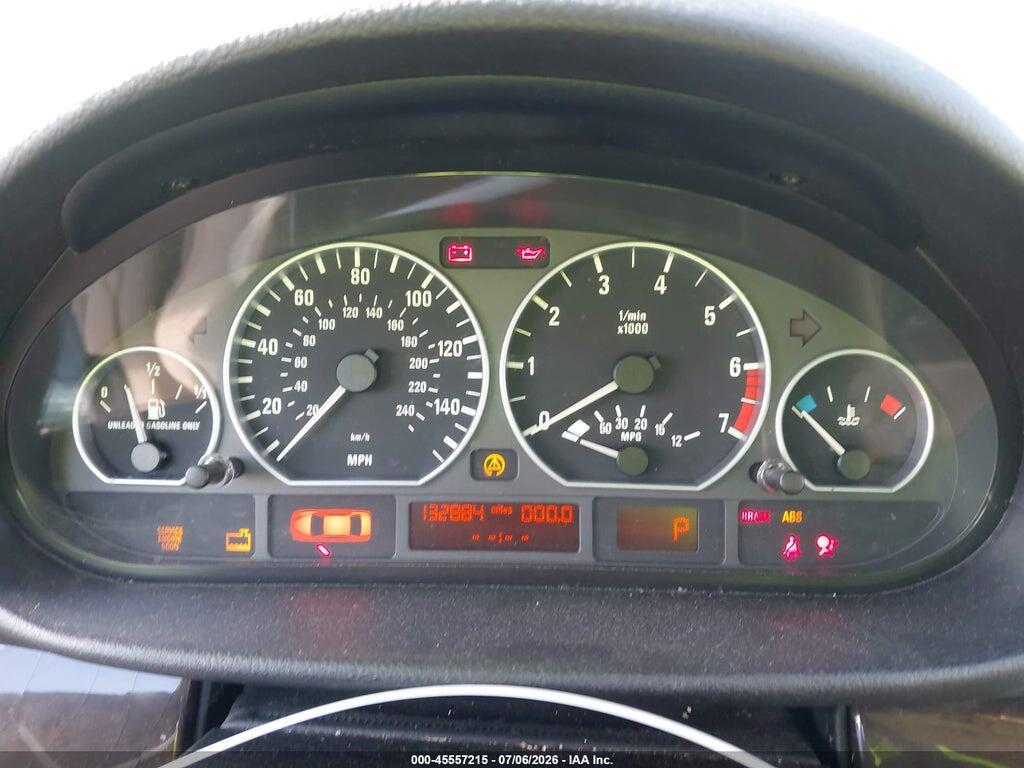 WBAEV53472KM15209 2002 BMW 3 SERIES photo no. 7
