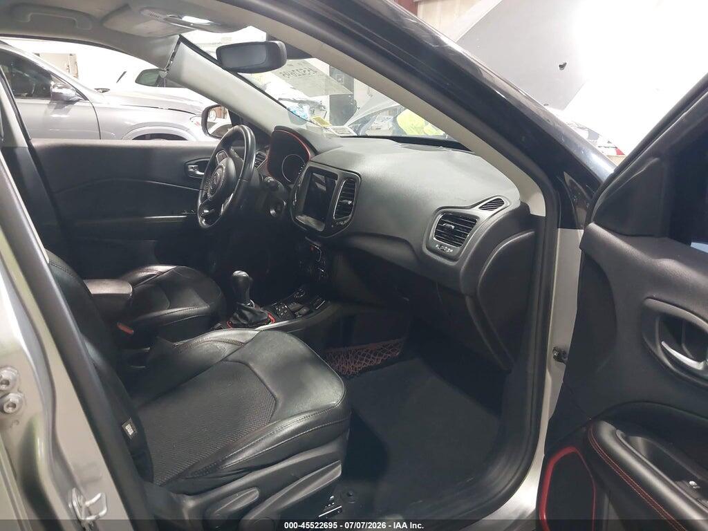 3C4NJDDB1LT189531 2020 JEEP COMPASS photo no. 5
