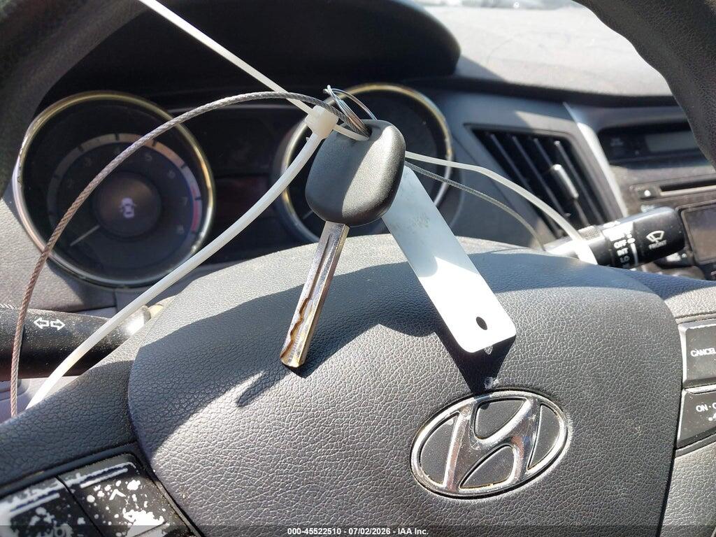 5NPEB4AC7CH480979 2012 HYUNDAI SONATA photo no. 11