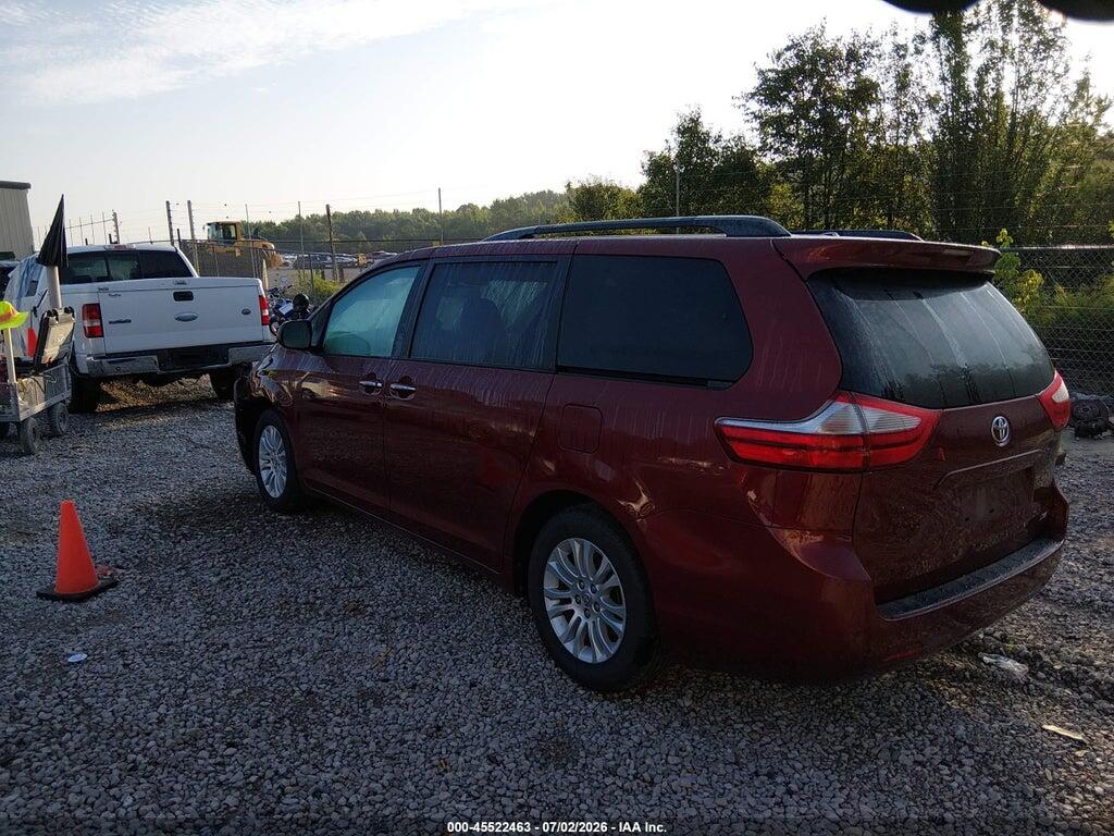 5TDYK3DC4FS657716 2015 TOYOTA SIENNA photo no. 3