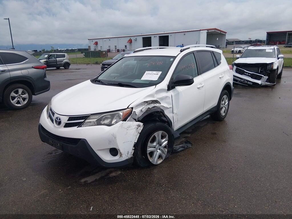 2T3BFREV9FW322592 2015 TOYOTA RAV4 photo no. 2