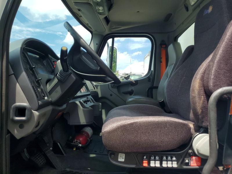 2012 FREIGHTLINER BUSINESS CLASS M2 BOX TRUCK — Фото 6 из 11