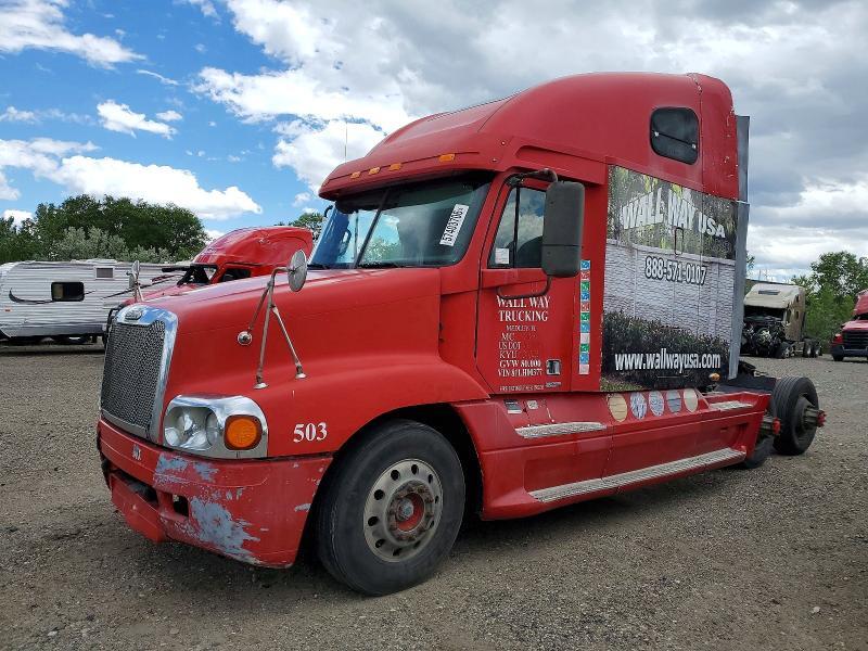 2001 FREIGHTLINER C120 SEMI TRUCK — Фото 2 из 10