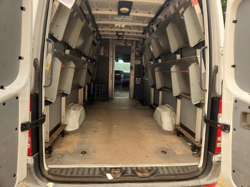 2012 MERCEDES-BENZ SPRINTER 2500 — Фото 10 из 13