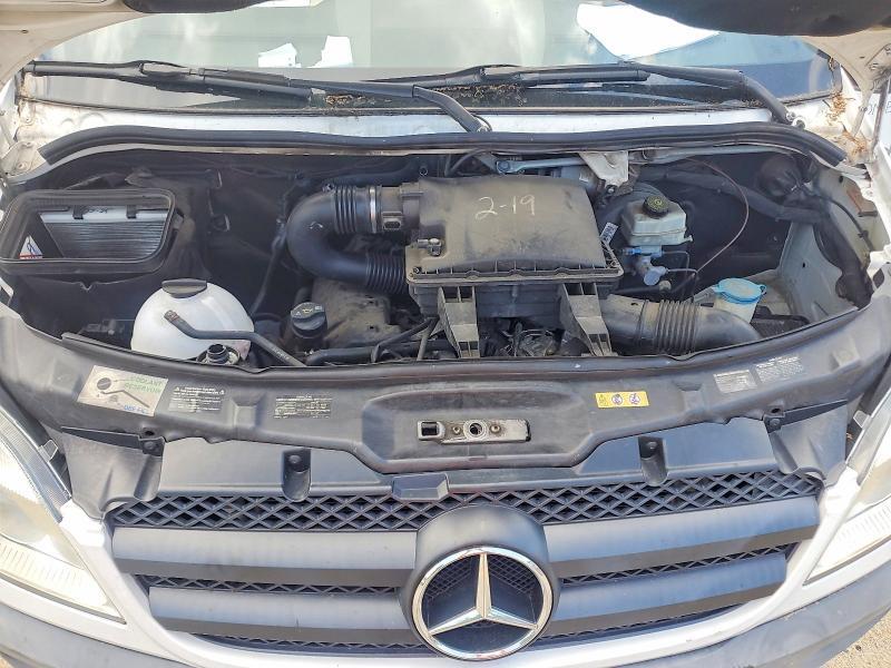 2012 MERCEDES-BENZ SPRINTER 2500 — Фото 12 из 13