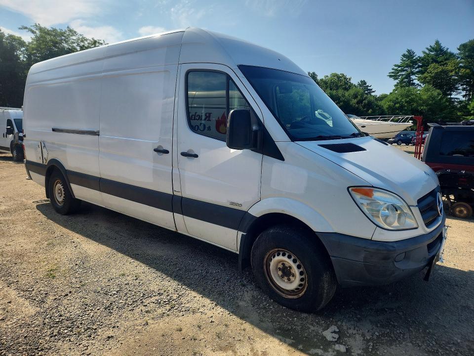 2012 MERCEDES-BENZ SPRINTER 2500 — Фото 4 из 13