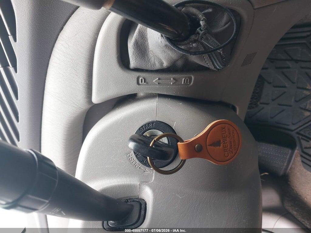 JT2BK12U830079391 2003 TOYOTA PRIUS photo no. 11