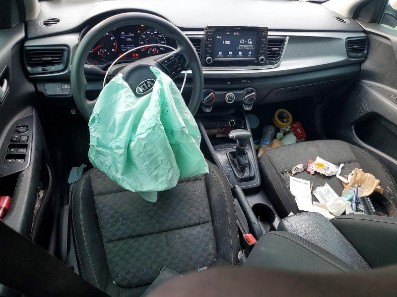 2019 KIA RIO S — Фото 8 из 12