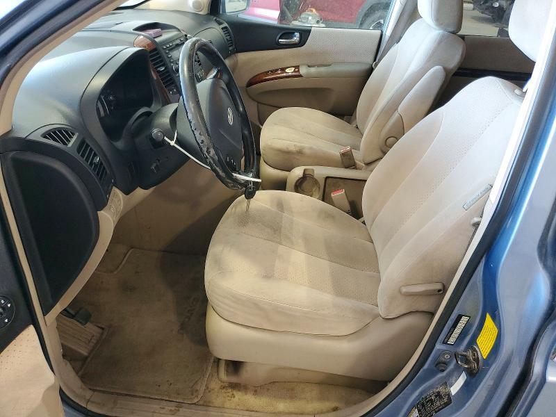 2007 HYUNDAI ENTOURAGE GLS — Фото 7 из 13