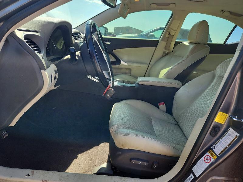 2012 LEXUS IS 250 — Фото 7 из 12