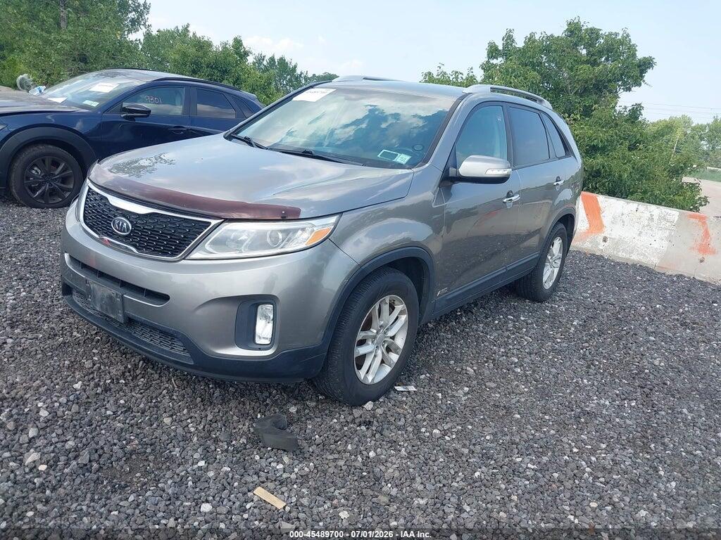 5XYKTDA68FG583043 2015 KIA SORENTO photo no. 2