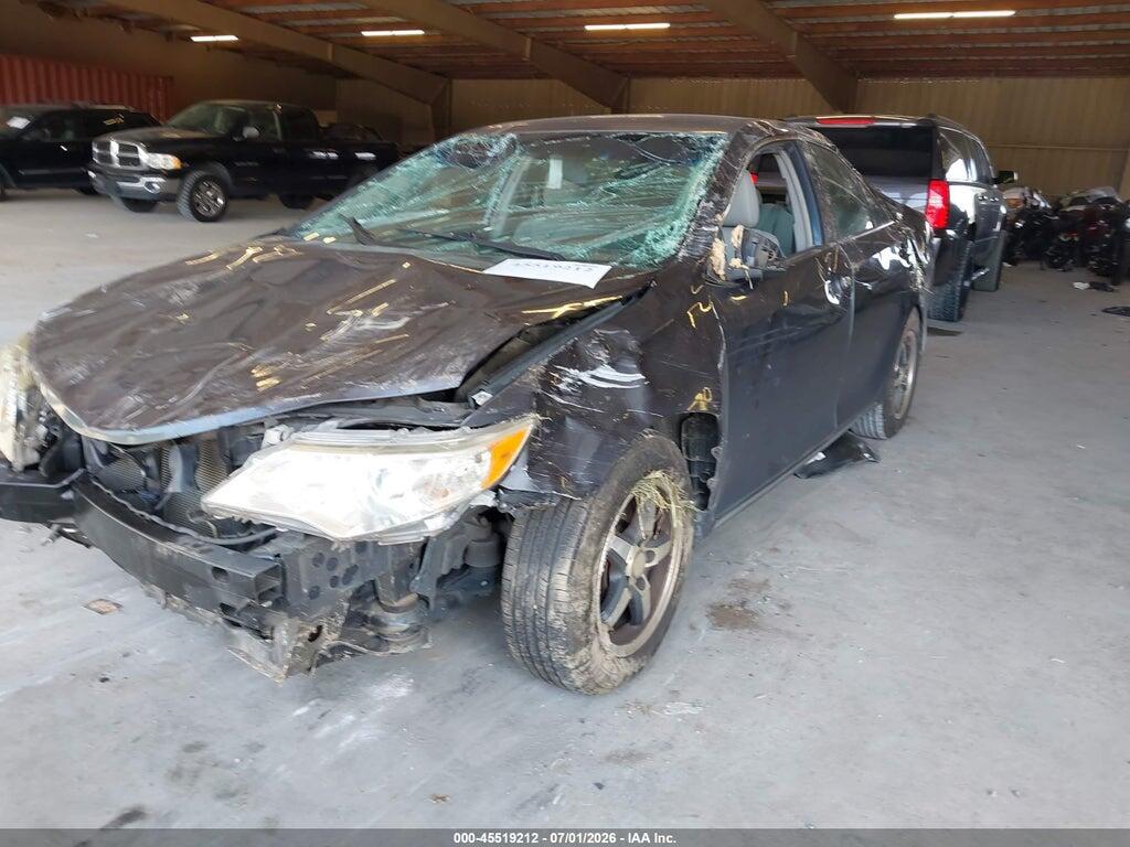 4T1BF1FK1CU002404 2012 TOYOTA CAMRY photo no. 2