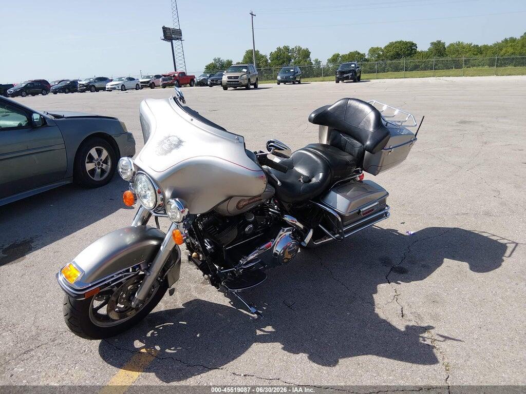1HD1FF4147Y725443 2007 HARLEY-DAVIDSON FLHT photo no. 2