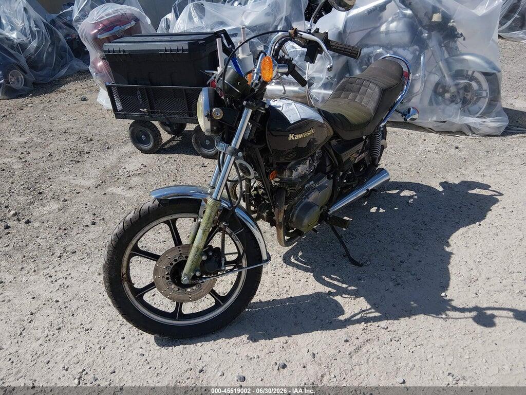 JKAKZHD15DB525219 1983 KAWASAKI KZ440 photo no. 2
