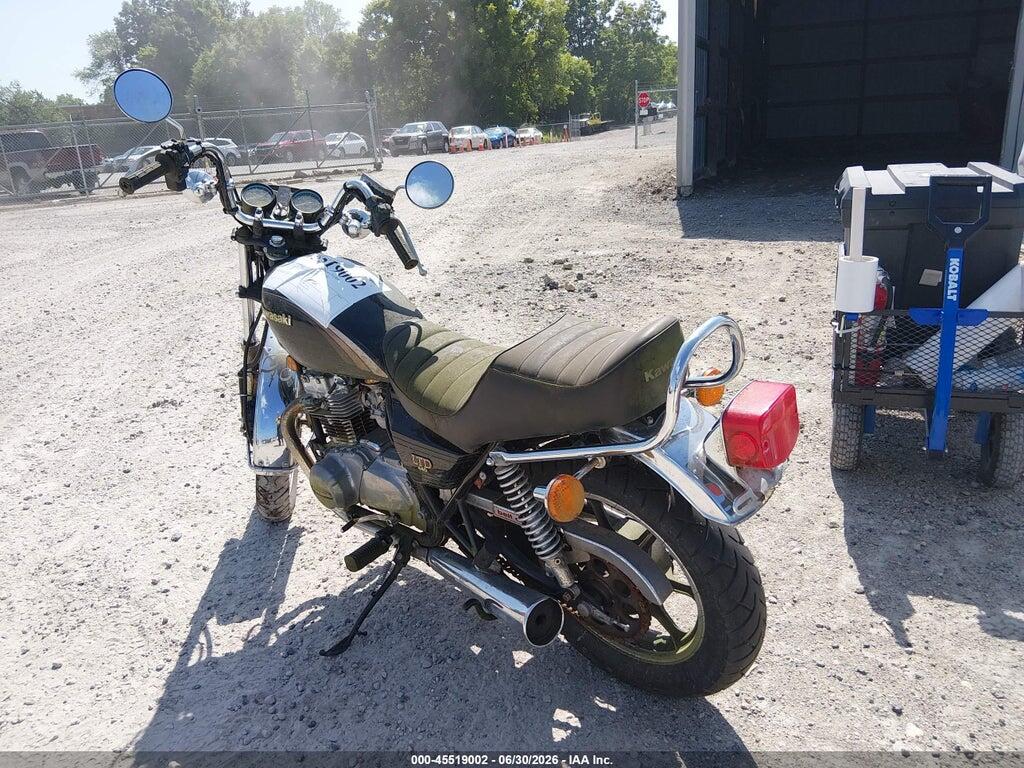 JKAKZHD15DB525219 1983 KAWASAKI KZ440 photo no. 3
