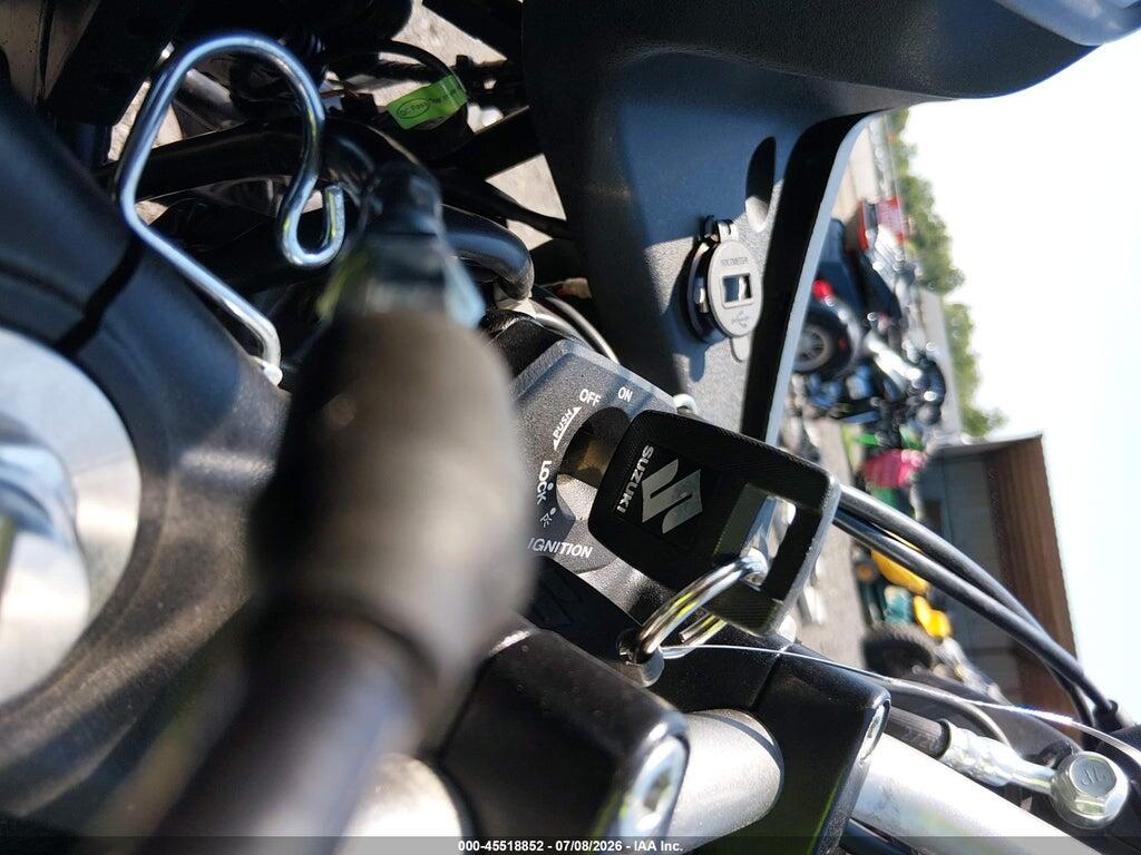 JS1VP56A9F2103312 2015 SUZUKI DL650 photo no. 11