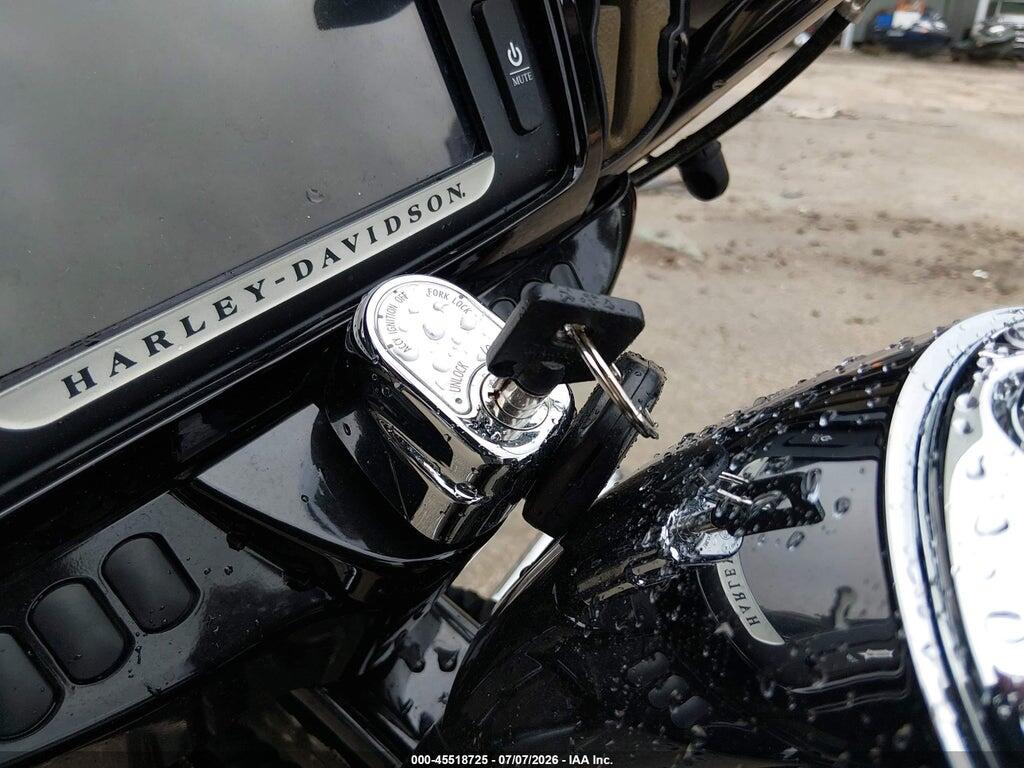 1HD1KRM16EB671947 2014 HARLEY-DAVIDSON FLHXS photo no. 11