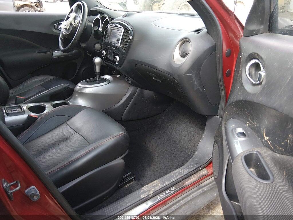 JN8AF5MVXBT005072 2011 NISSAN JUKE photo no. 5
